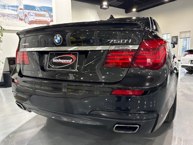 Used 2014 BMW 750i RWD image 41