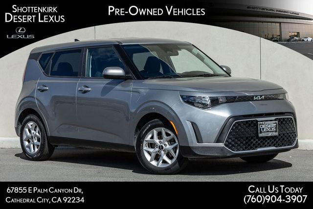 Used 2023 Kia Soul LX w/ LX Technology Package image 1