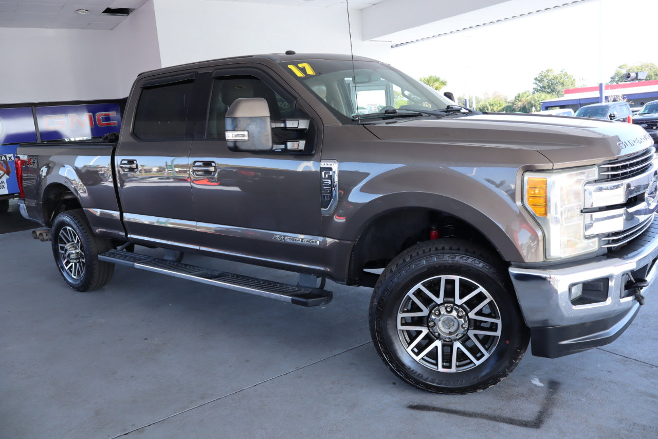 Used 2017 Ford F350 Lariat w/ Lariat Value Package image 4