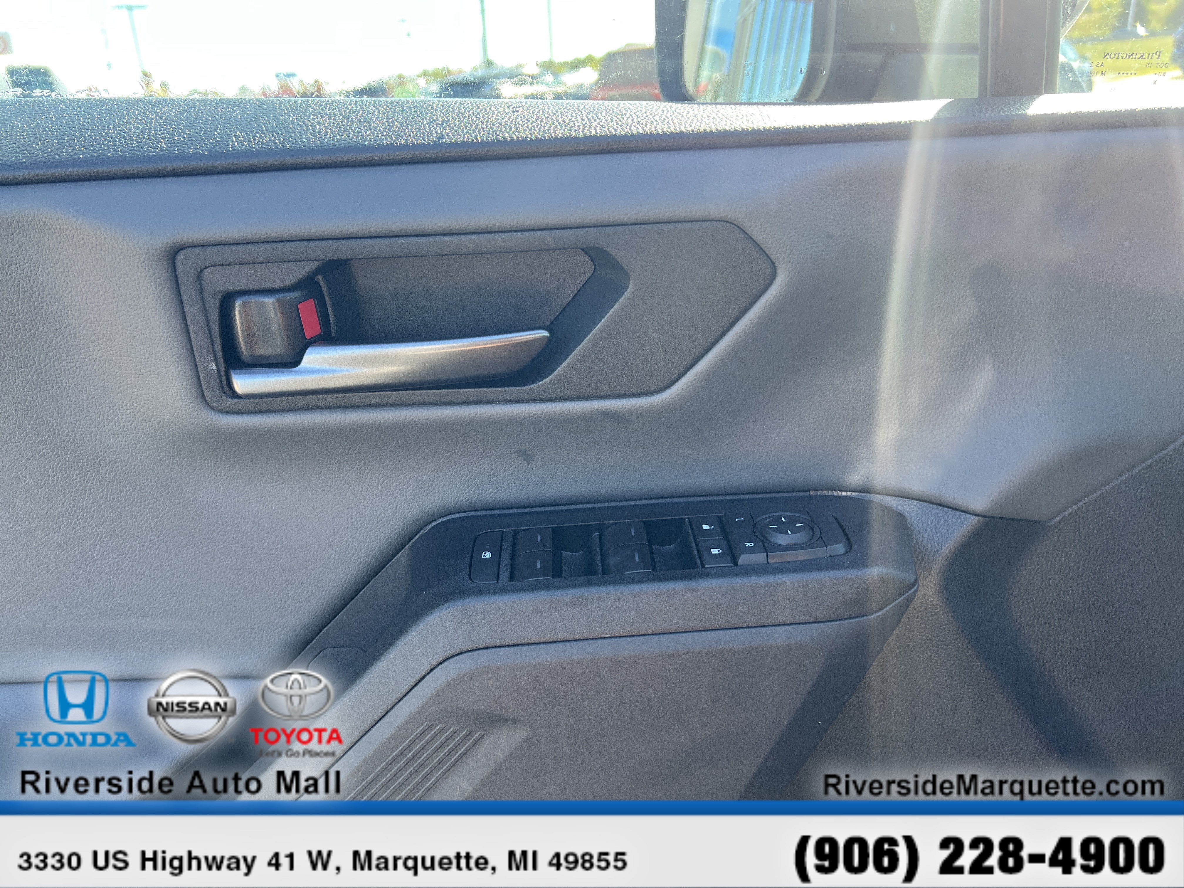 Used 2026 Toyota RAV4 XLE Premium AWD/4WD image 23