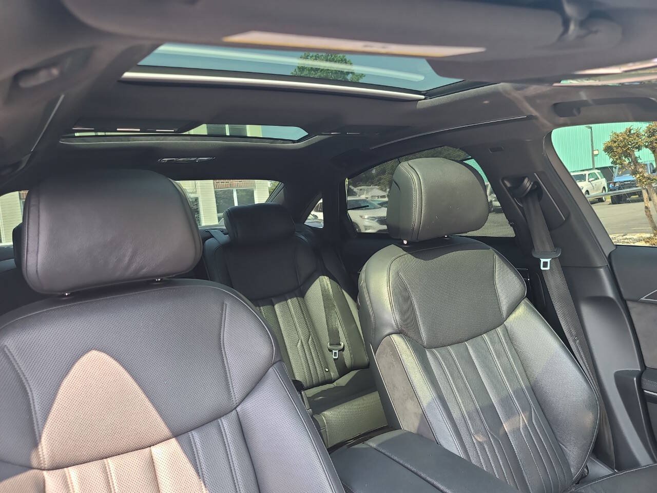 Used 2019 Audi A8 L 3.0T w/ Executive Package AWD/4WD image 38