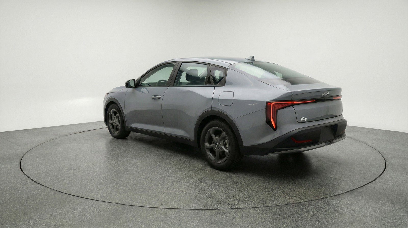 Used 2025 Kia K4 LXS image 6