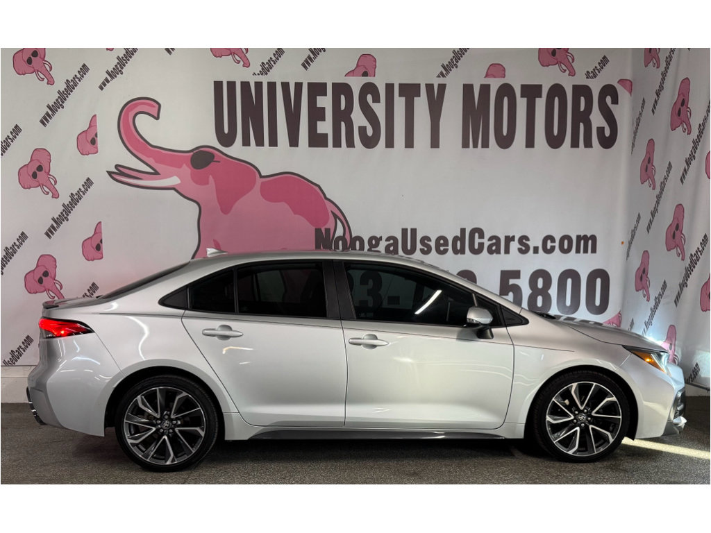 Used 2020 Toyota Corolla XSE image 9