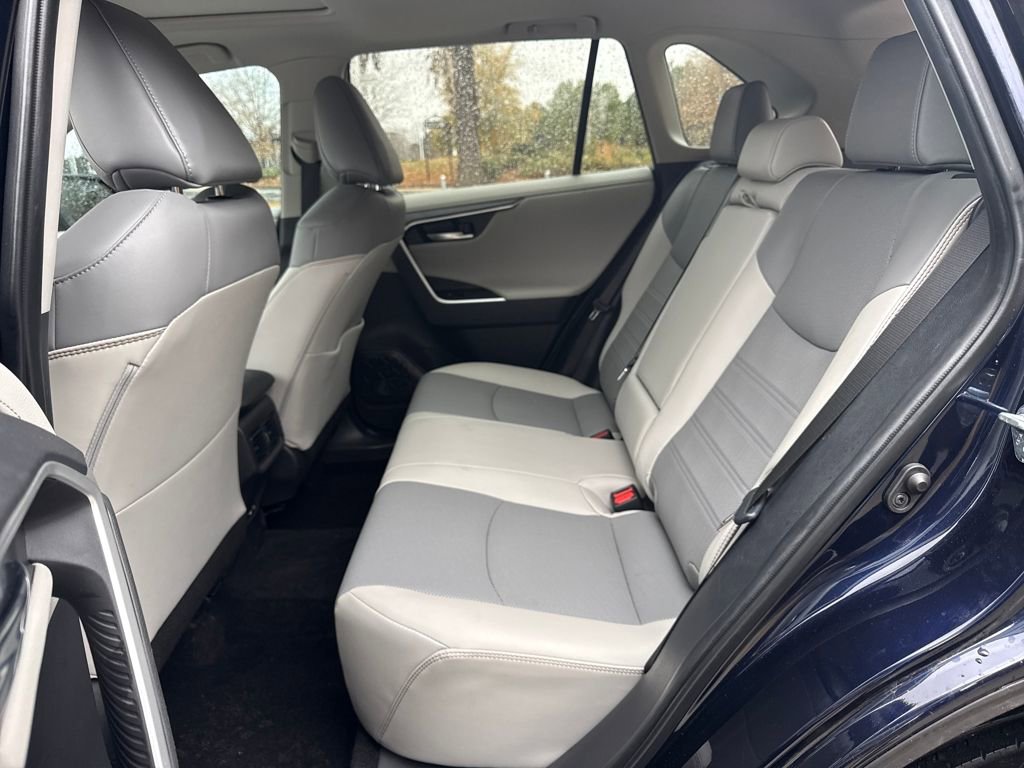 Used 2024 Toyota RAV4 Limited image 26