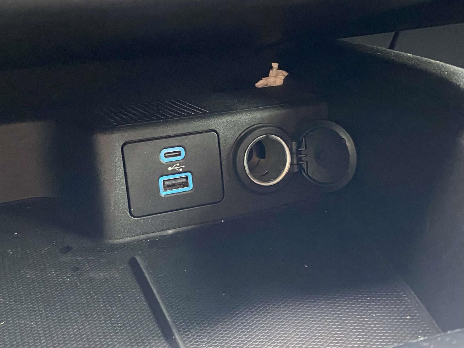 Used 2023 Ford Escape ST-Line image 23