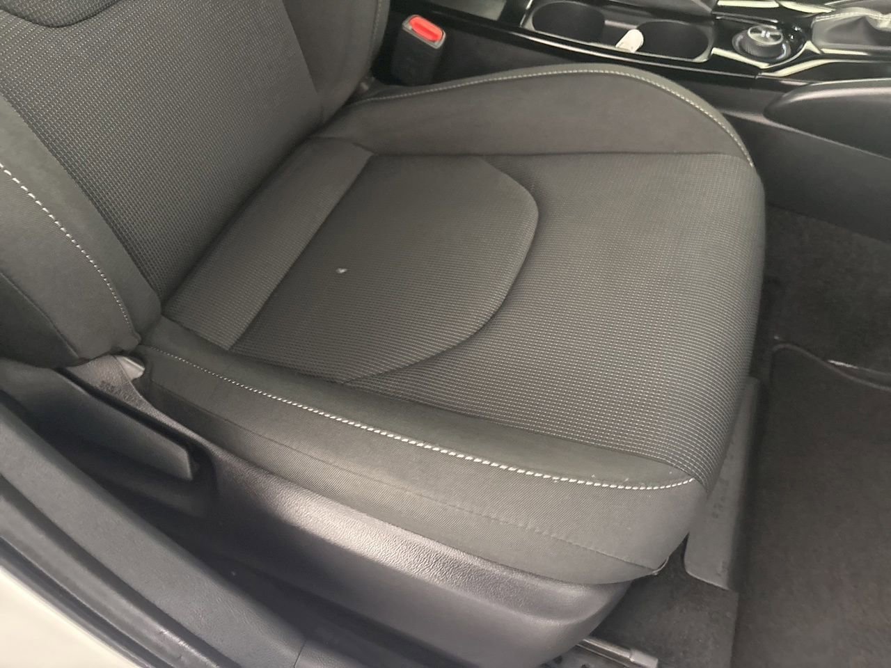 Used 2025 Toyota Corolla Core image 27