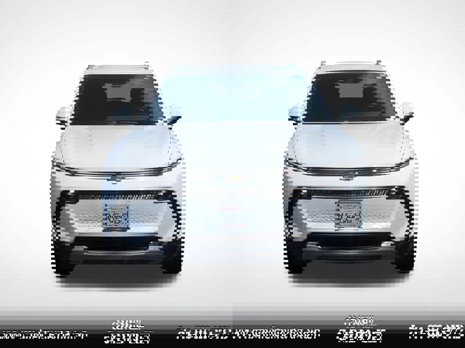 Used 2025 Chevrolet Equinox EV LT w/ Convenience Package image 2