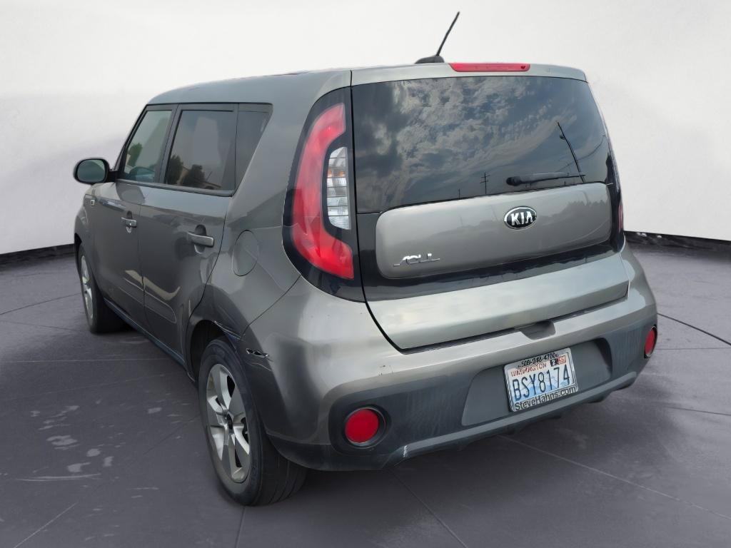 Used 2017 Kia Soul FWD image 4