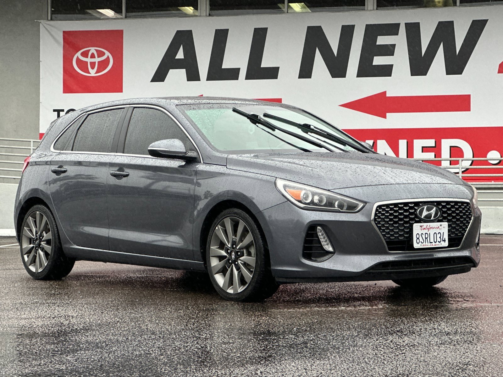 Used 2018 Hyundai Elantra GT Sport w/ Sport Tech Package 04 image 8