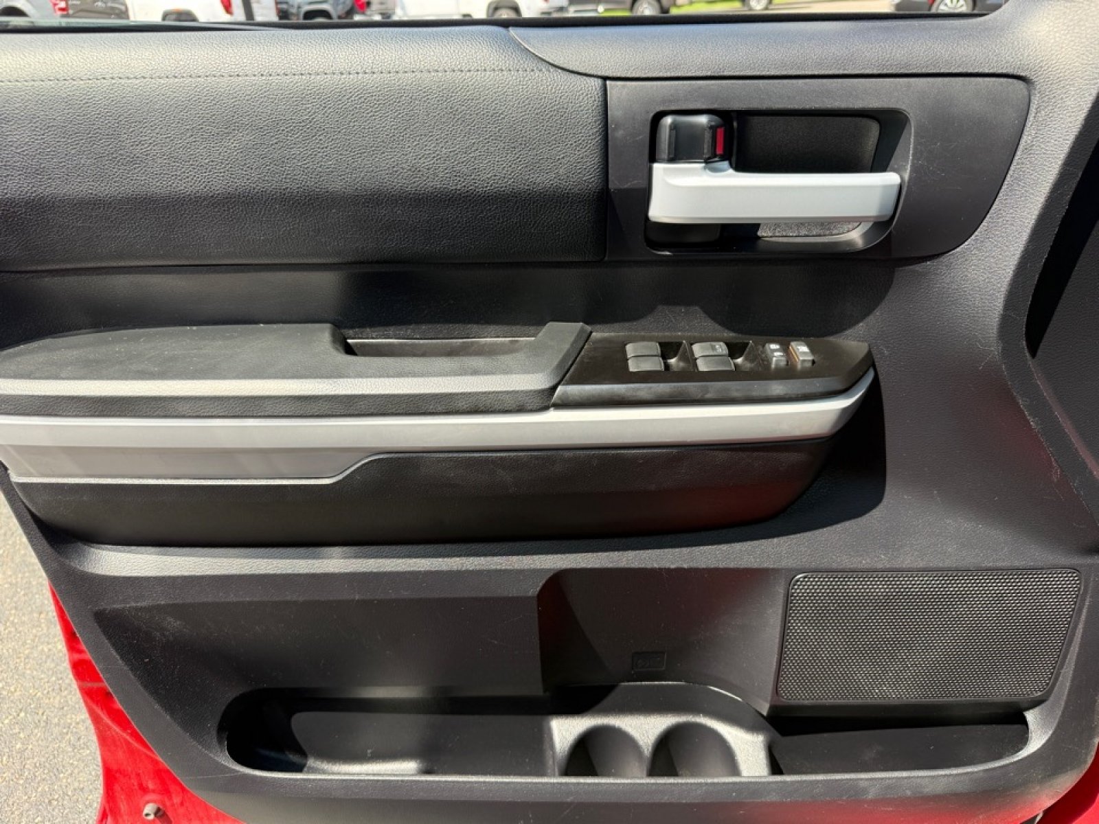 Used 2021 Toyota Tundra SR5 AWD/4WD image 35