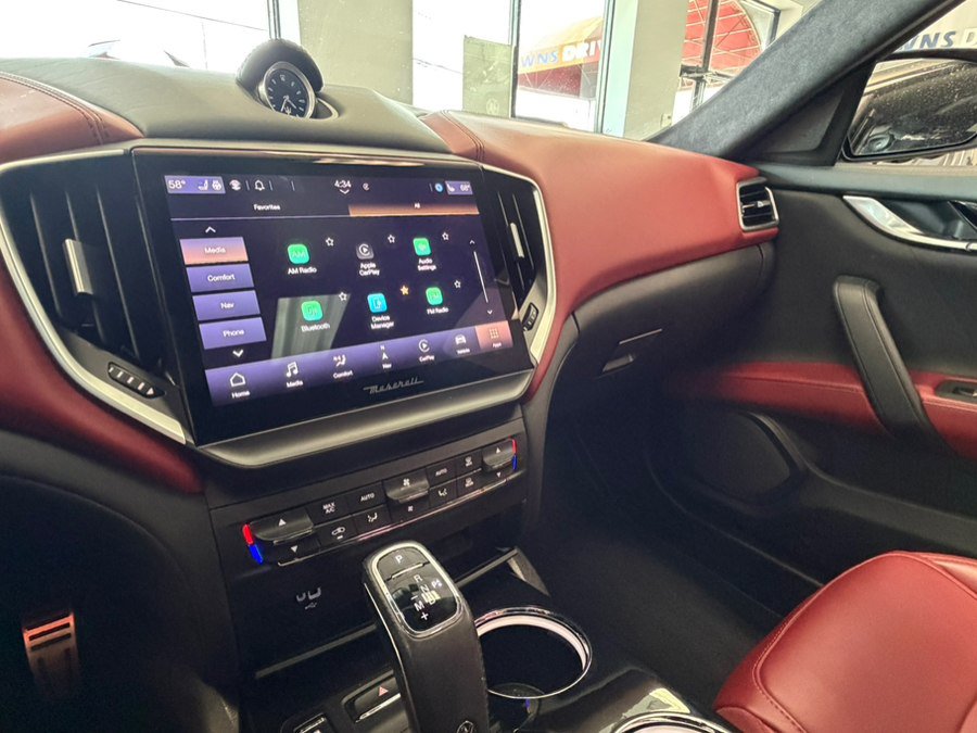 Used 2022 Maserati Ghibli Modena RWD image 70
