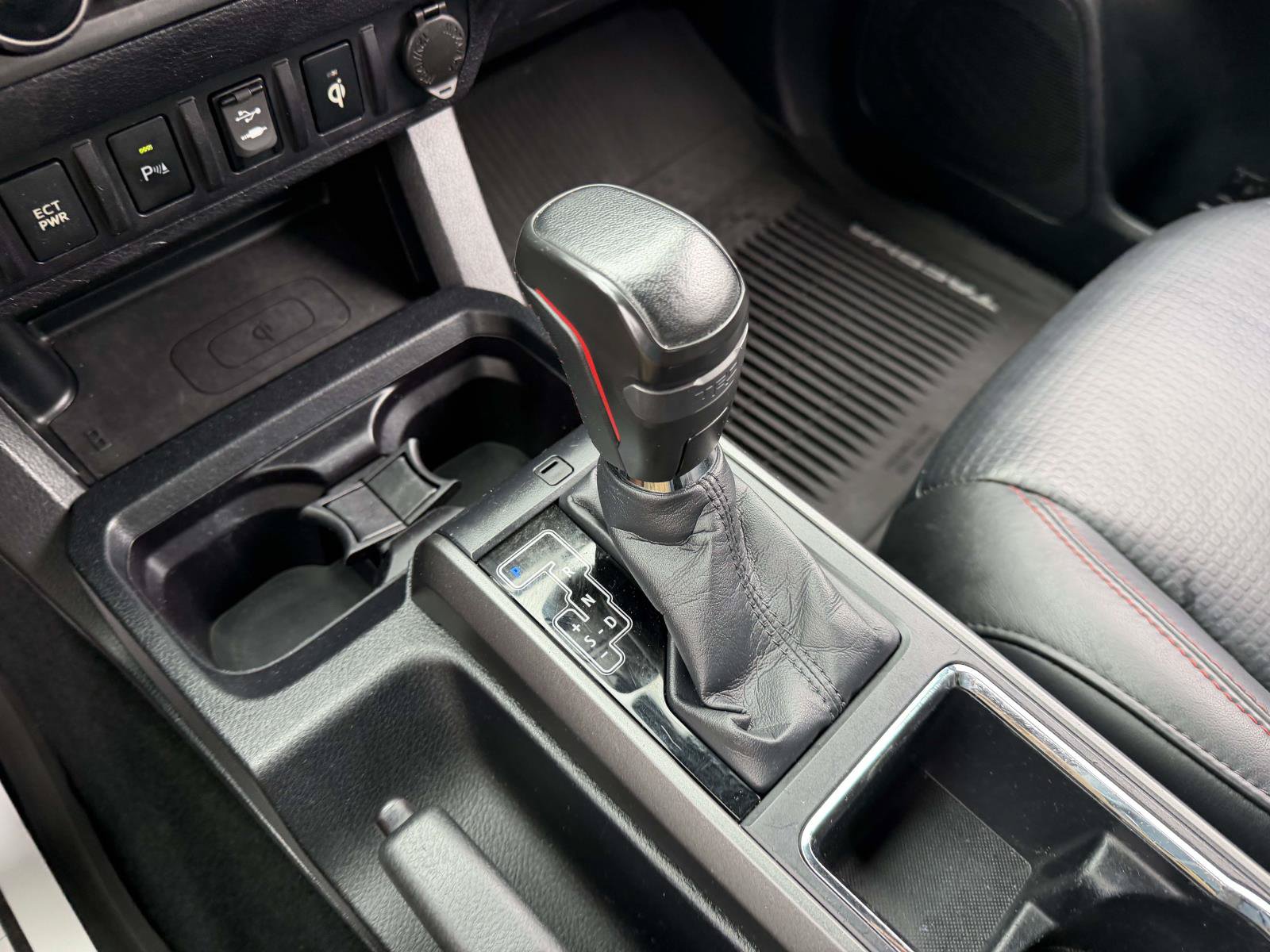 Used 2017 Toyota Tacoma TRD Pro AWD/4WD image 19
