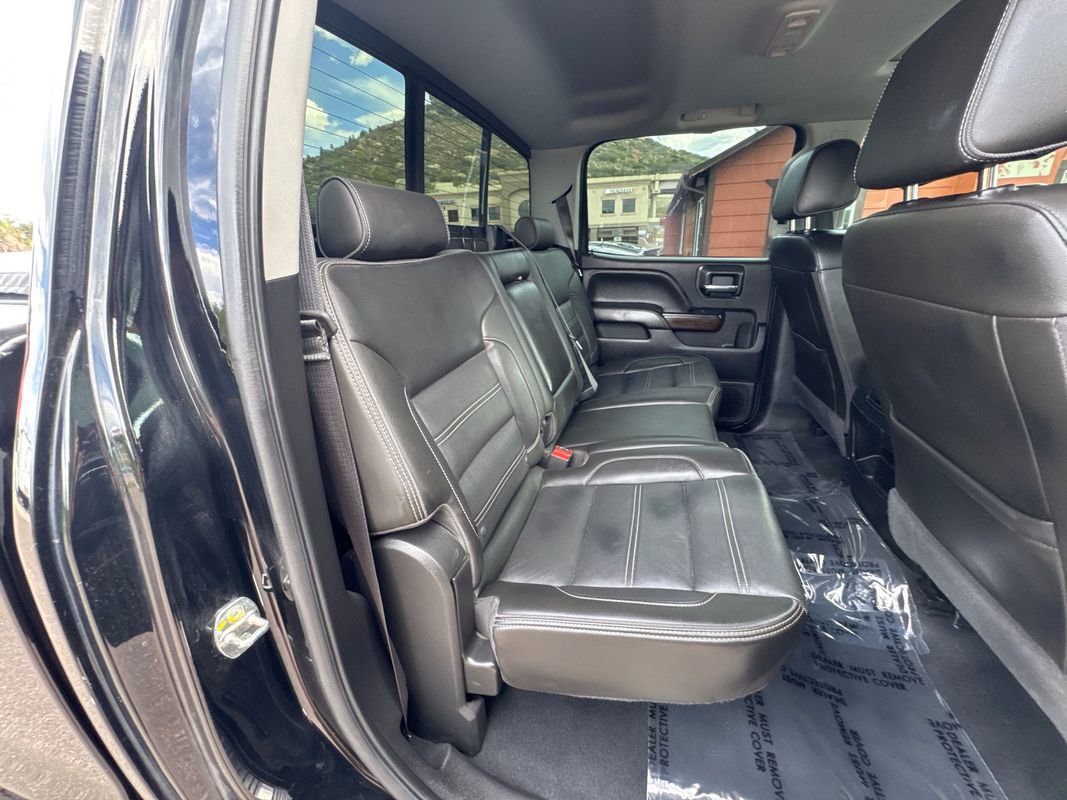 Used 2019 GMC Sierra 2500 Denali w/ Duramax Plus Package image 17