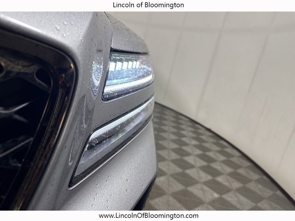 Used 2025 Genesis GV80 3.5T e-SC image 13