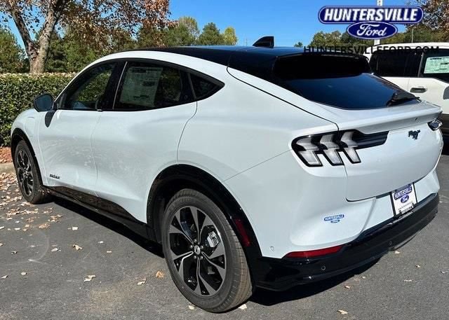 Used 2023 Ford Mustang Mach-E Premium AWD/4WD image 5