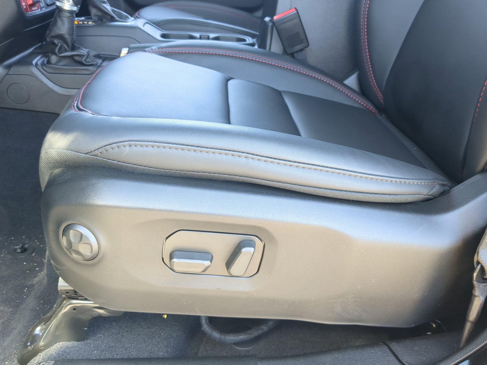 New 2025 Jeep Wrangler Unlimited Rubicon w/ Steel Bumper Group image 14