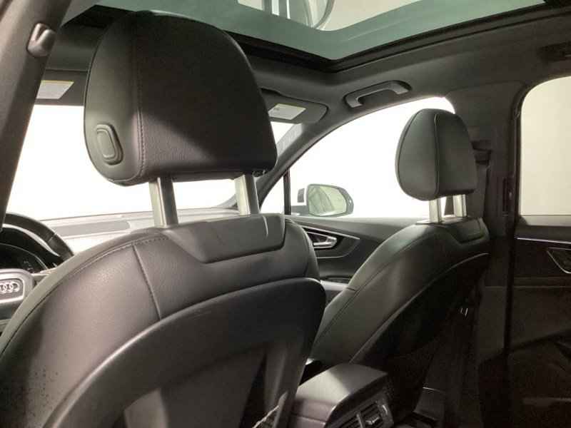 Used 2019 Audi Q7 3.0T Premium Plus w/ Premium Plus Package image 18