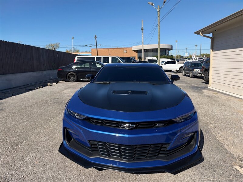 Used 2022 Chevrolet Camaro SS RWD image 5