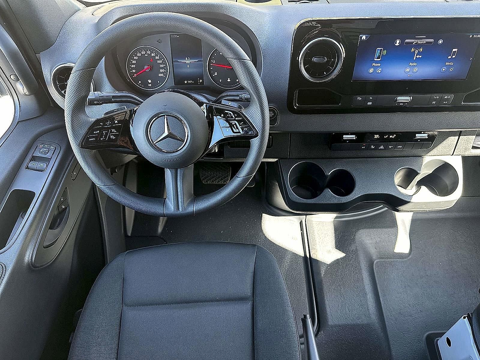 New 2025 Mercedes-Benz Sprinter 2500 image 13