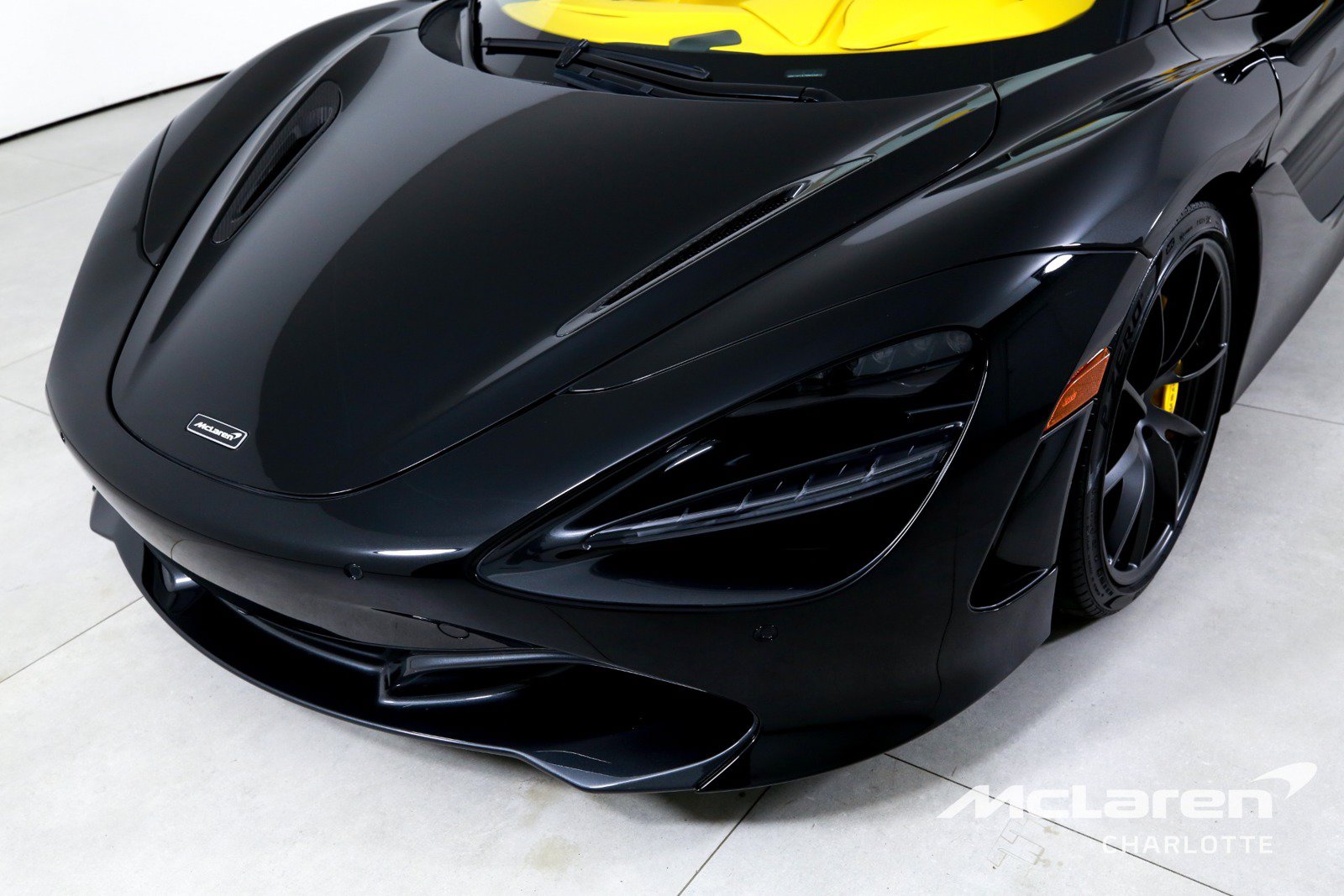 Used 2022 McLaren 720S Spider RWD image 30