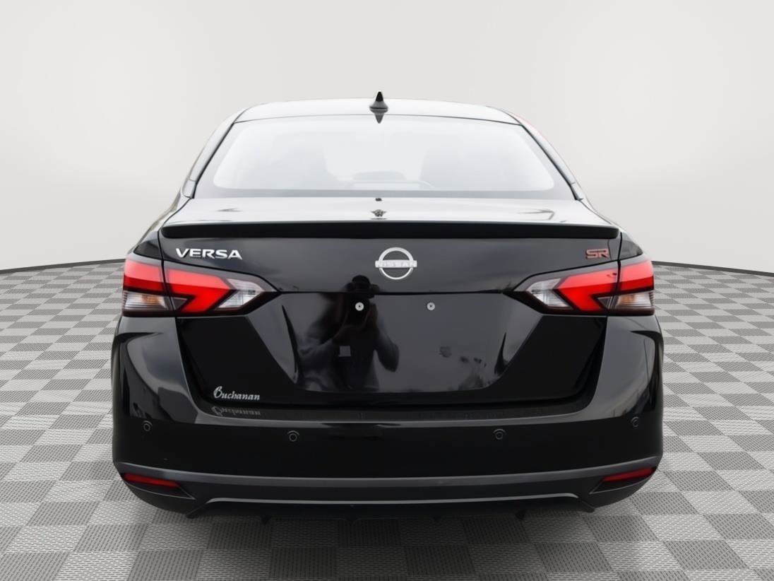 Used 2025 Nissan Versa SR image 4