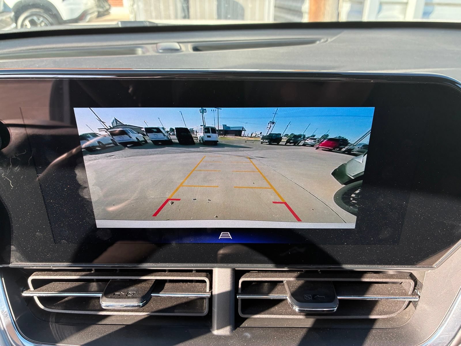 Used 2026 Chevrolet Trax LT FWD image 7