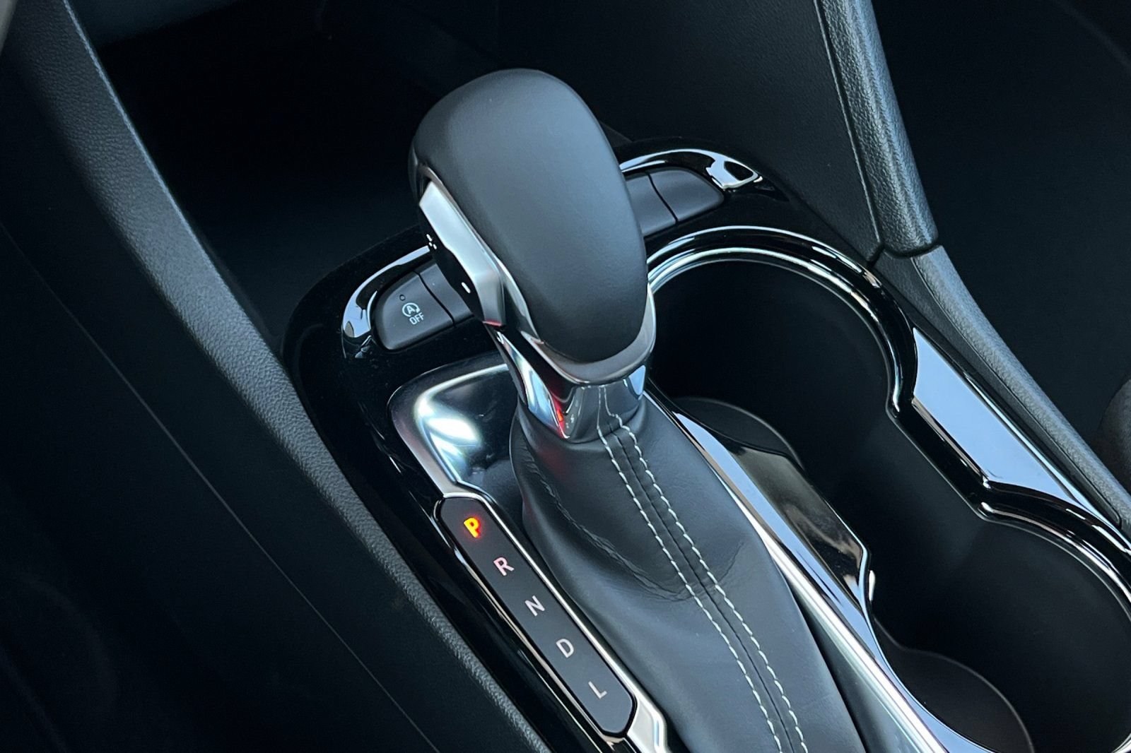 New 2026 Buick Encore GX Sport Touring FWD image 19