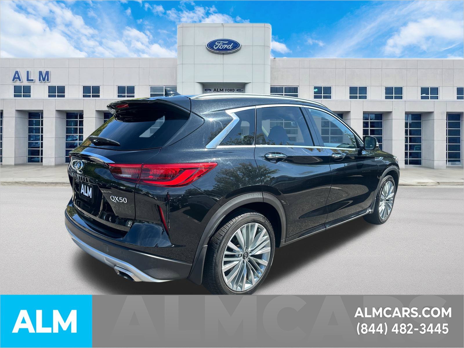 Used 2023 INFINITI QX50 Sensory FWD image 5