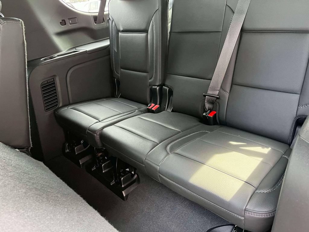 Certified 2023 GMC Yukon XL Denali AWD/4WD image 17