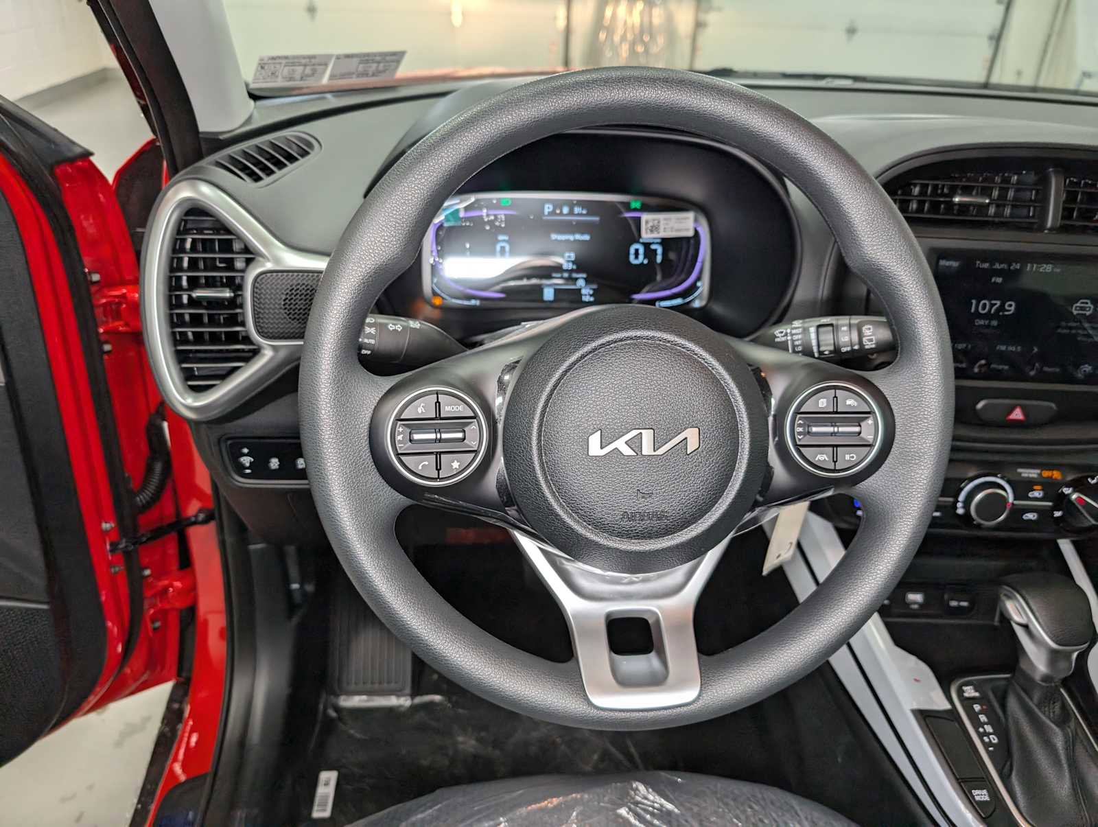New 2025 Kia Soul LX image 30