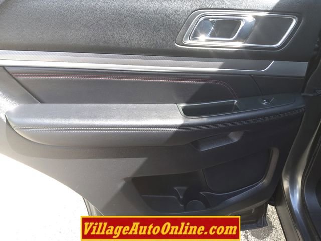 Used 2018 Ford Explorer Sport AWD/4WD image 26