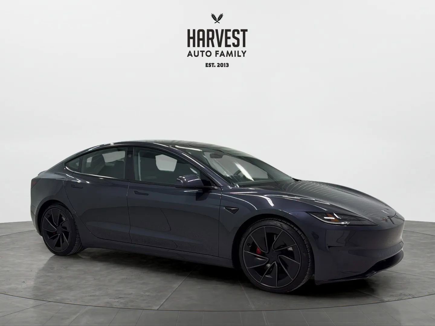 Used 2025 Tesla Model 3 Performance AWD/4WD image 9