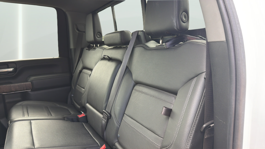 Used 2023 GMC Sierra 2500 Denali w/ Denali Ultimate Package AWD/4WD image 26