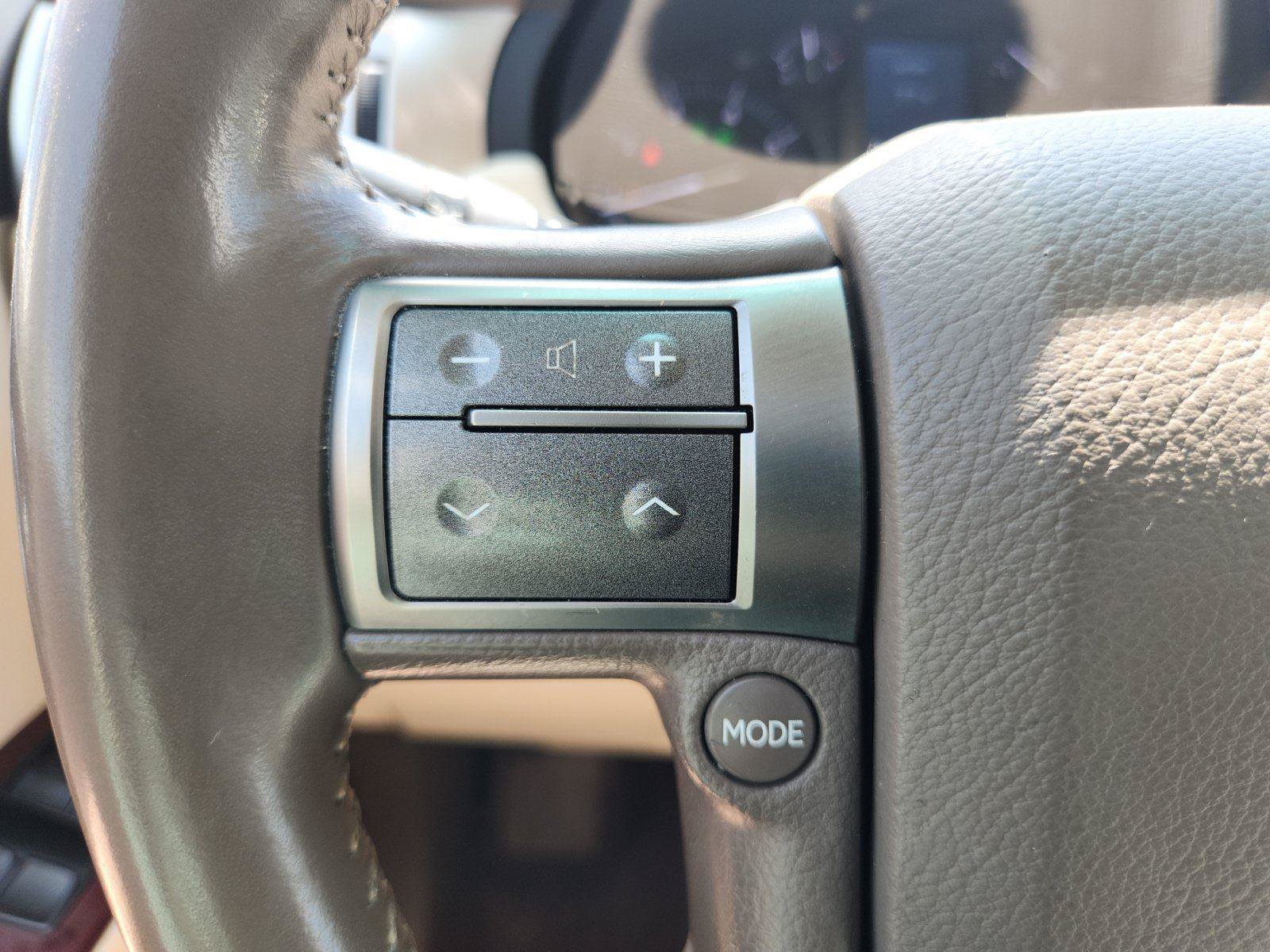 Used 2013 Lexus GX 460 w/ Comfort Plus Pkg AWD/4WD image 29