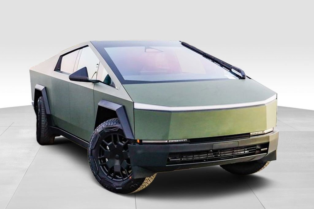 Used 2024 Tesla Cybertruck AWD Crew Cab image 2