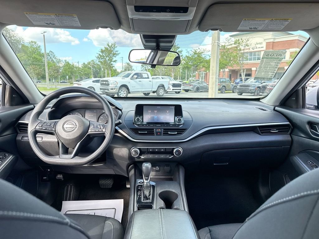 Used 2023 Nissan Altima 2.5 S image 22