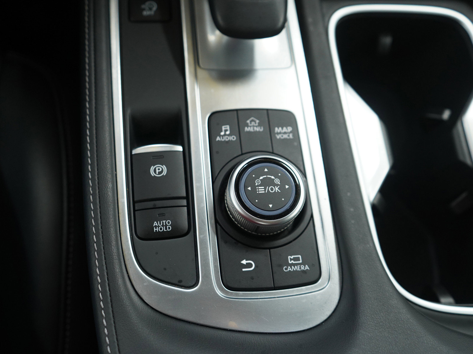 Used 2023 INFINITI QX60 Luxe image 27