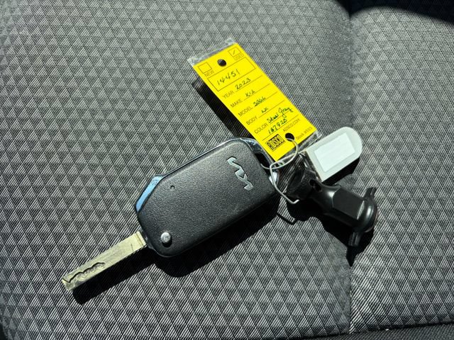Certified 2023 Kia Soul LX w/ LX Technology Package FWD image 6