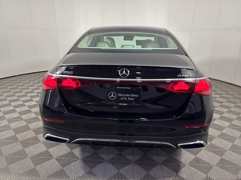 New 2026 Mercedes-Benz E 350 4MATIC Sedan image 4