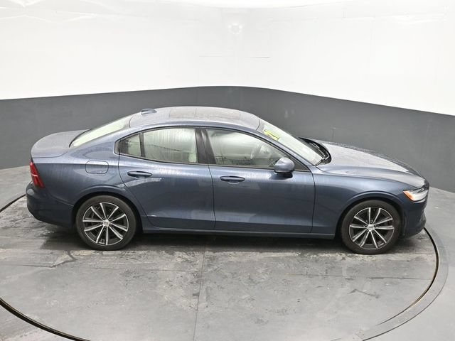 Used 2021 Volvo S60 T6 Momentum AWD/4WD image 36