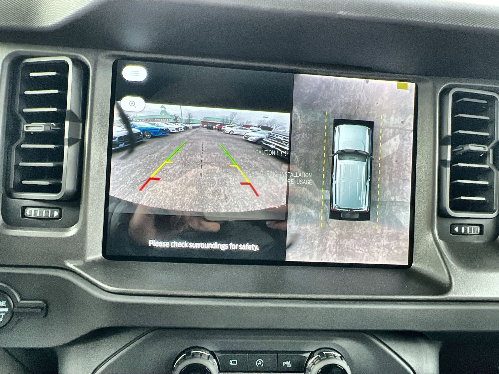 New 2025 Ford Bronco Badlands image 19