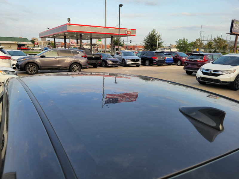Used 2024 Toyota Corolla SE FWD image 17