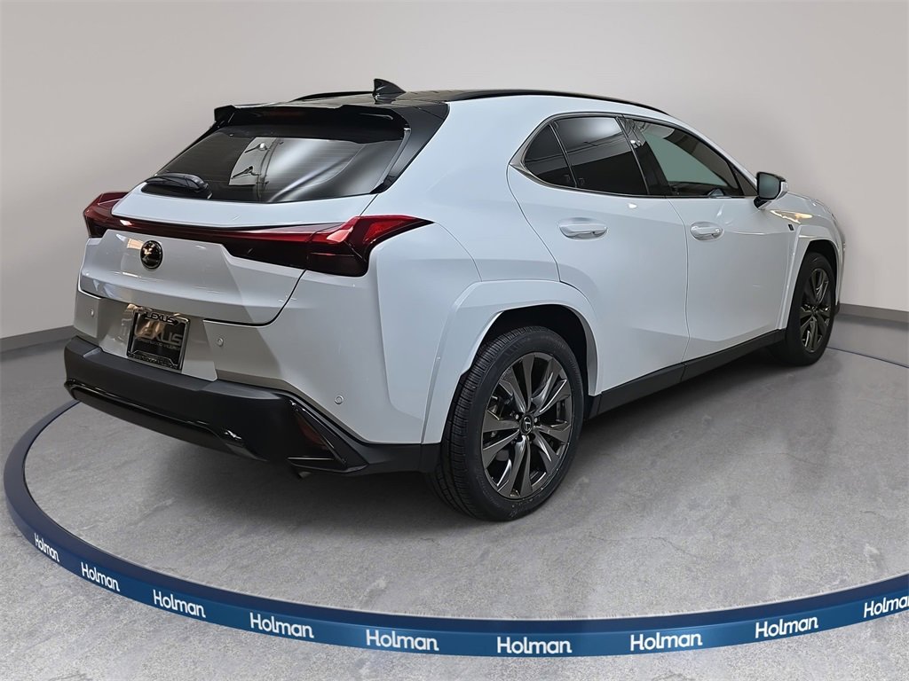 Used 2024 Lexus UX 250h F Sport image 5