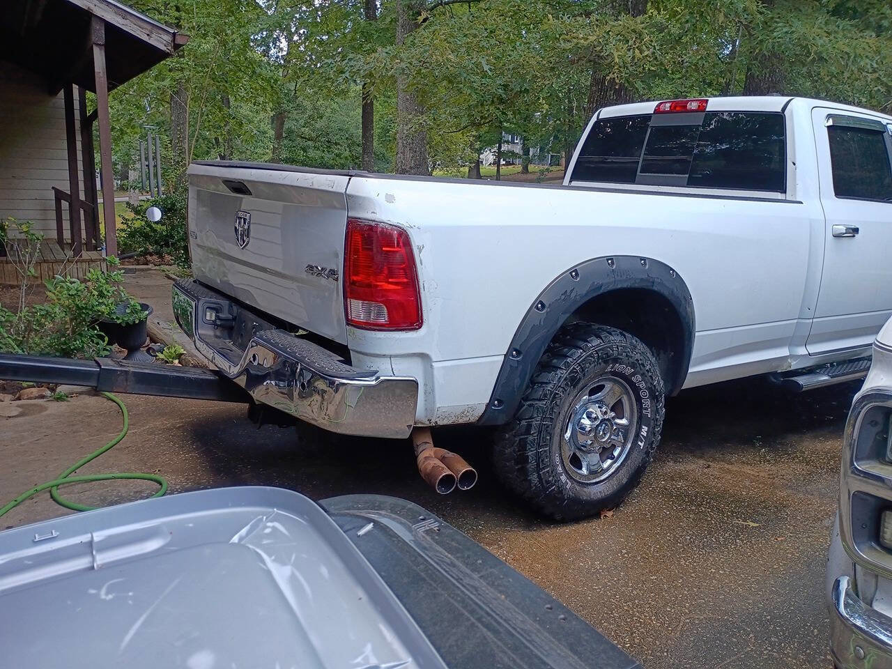 Used 2010 Dodge Ram 2500 Truck SLT image 9