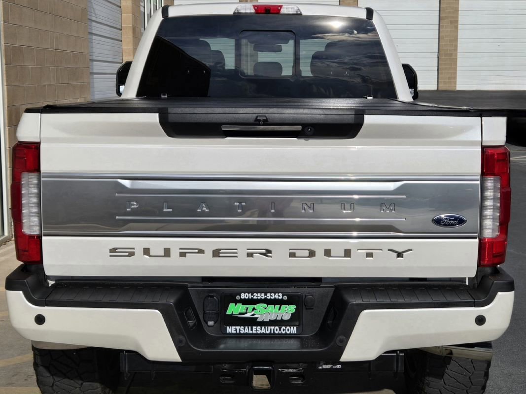 Used 2019 Ford F350 Platinum w/ Platinum Ultimate Package image 5