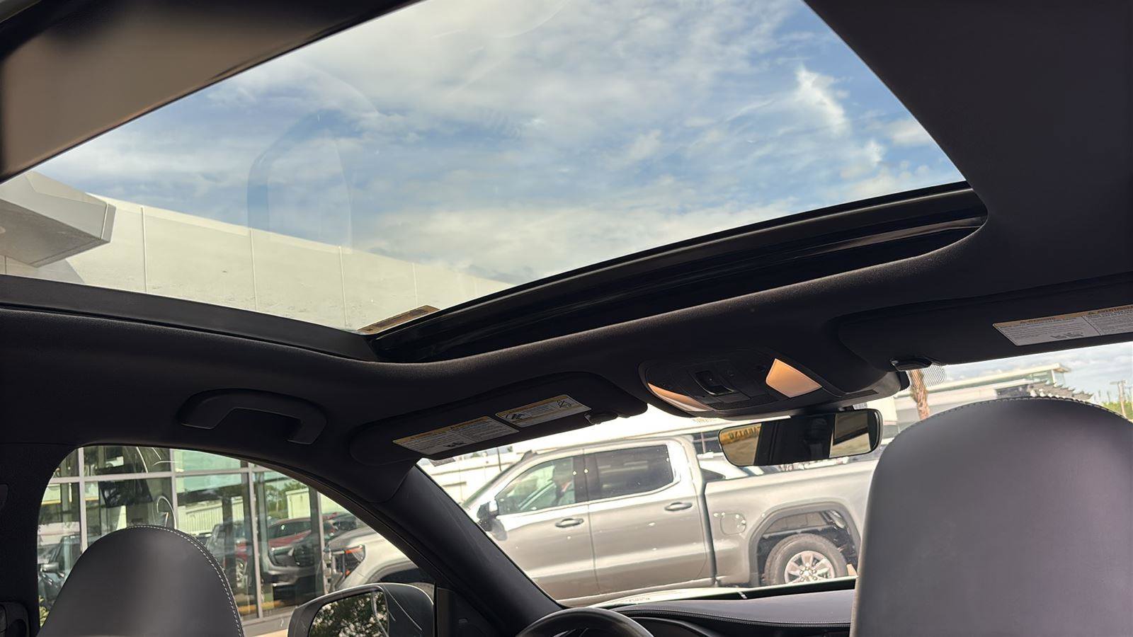 Used 2025 INFINITI QX50 Sport image 24