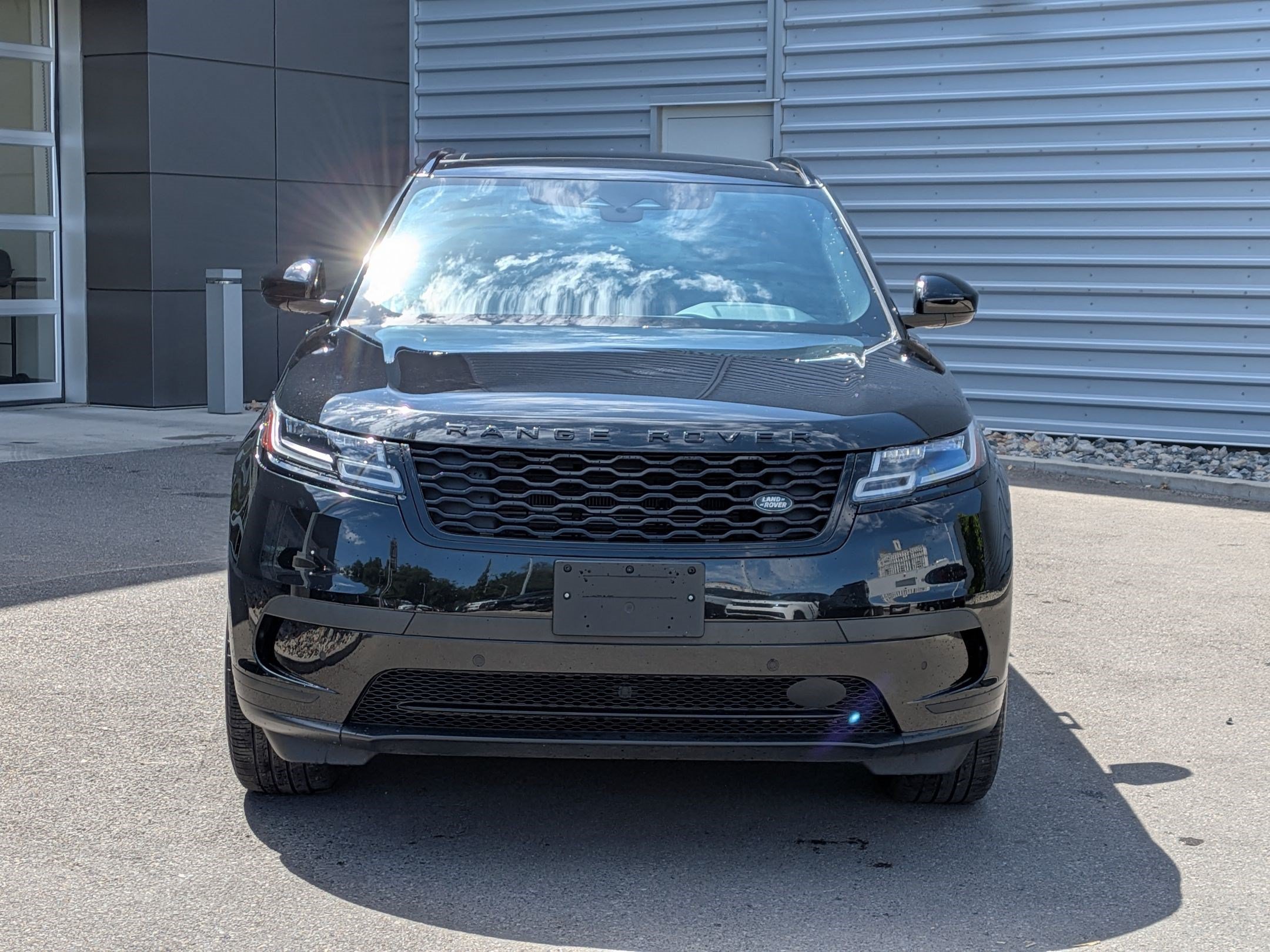 Certified 2023 Land Rover Range Rover Velar S AWD/4WD image 2