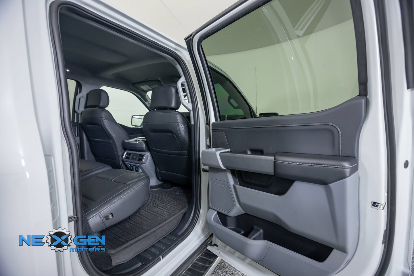 Used 2024 Ford F150 XLT w/ Equipment Group 302A MID AWD/4WD image 37