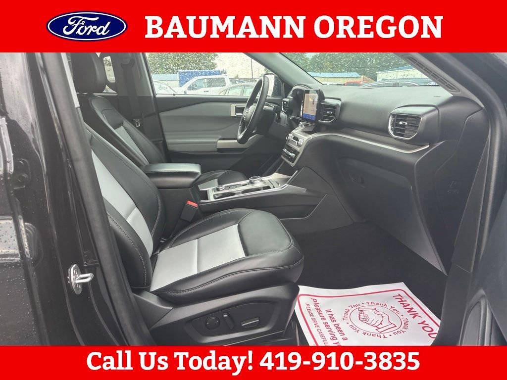 Used 2023 Ford Explorer XLT w/ Equipment Group 202A AWD/4WD image 10