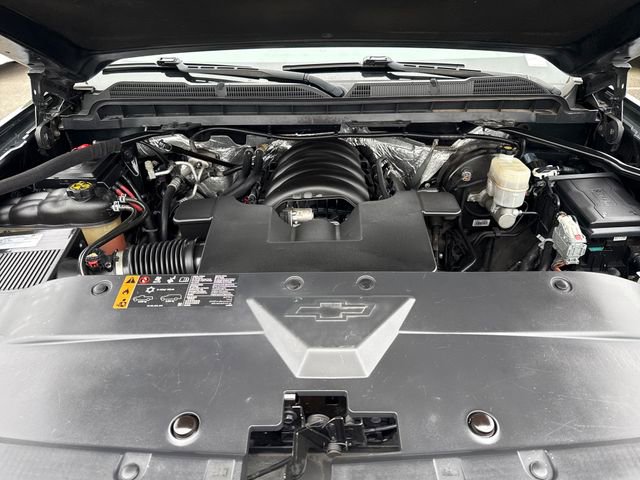 Used 2018 Chevrolet Silverado 1500 LT w/ All Star Edition AWD/4WD image 27